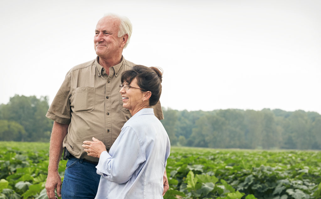 Image of Howell Family Farm growers for Red Gold Tomatoes David and Mary Howell from Middletown Indiana