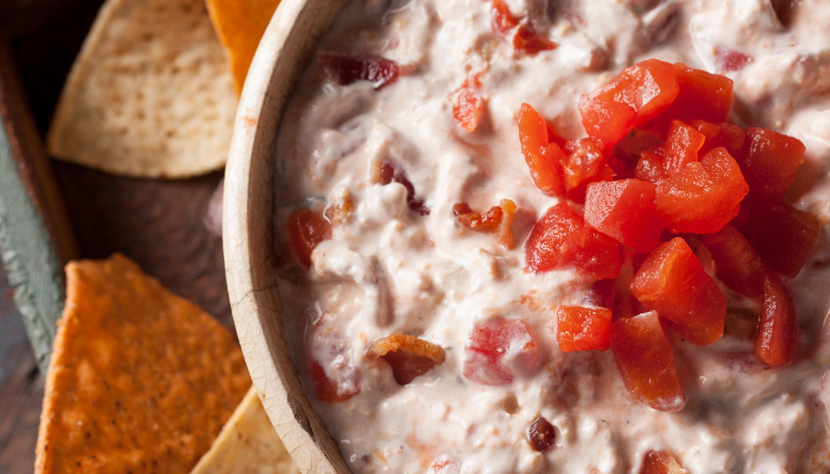 Bacon Tomato Cheddar Dip