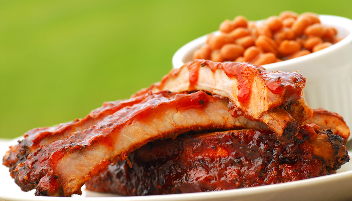RR_BBQRibs Image of BBQ Ribs with baked beans