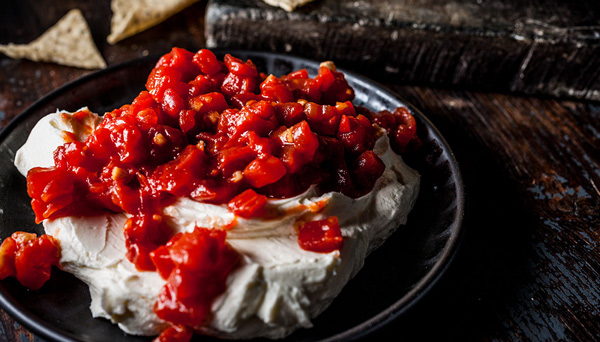 Sriracha Cream Cheese Dip