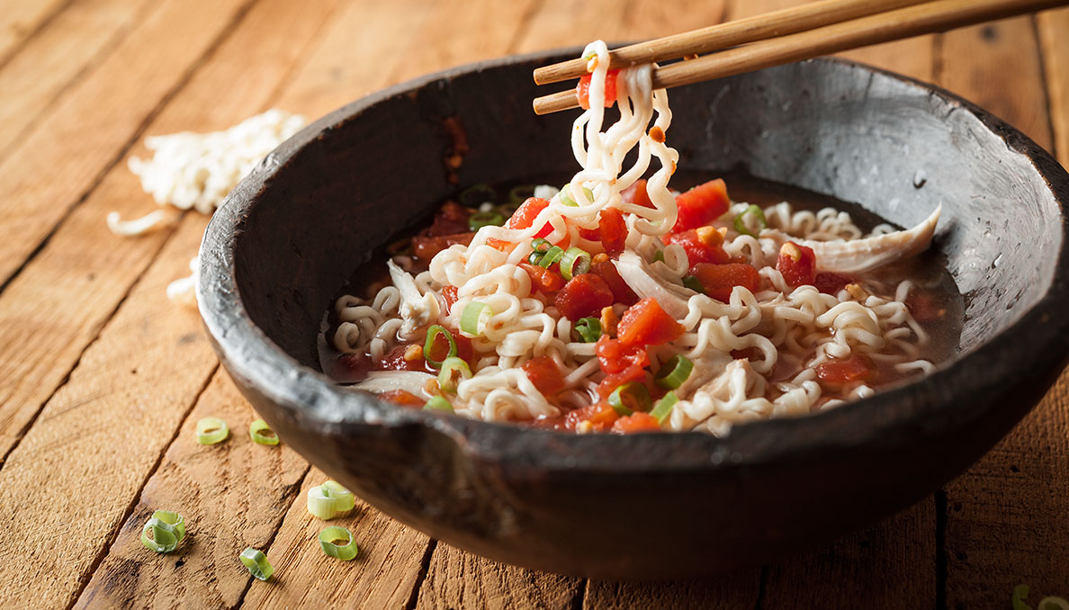 Sriracha Ramen Noodles Red Gold