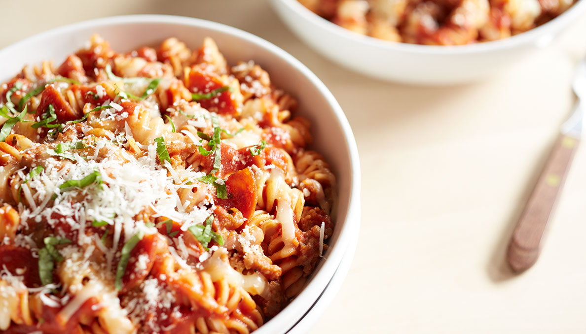 Image of Instant Pot Pizza  Pasta in a white bowl