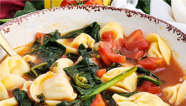 RG_SpinachTomatoTortelliniSoup_1188x678